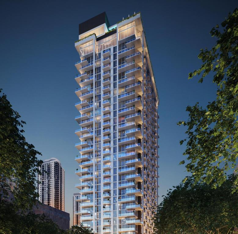 11 NE 6 St # 2709 — interior/exterior
