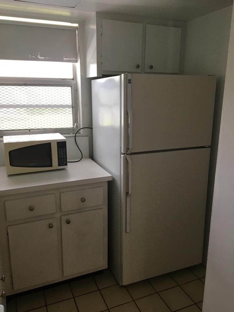 1333 E Hallandale Beach Blvd #223 — interior/exterior