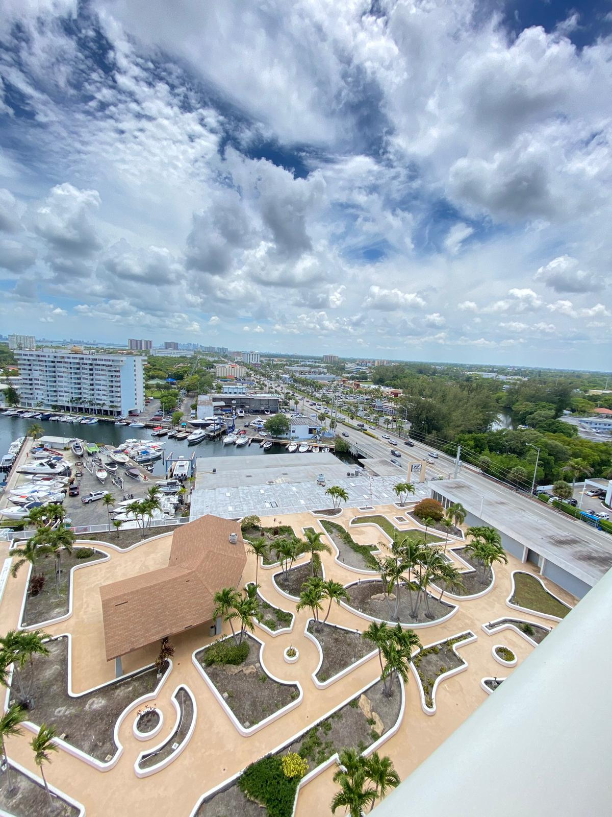 13499 Biscayne Blvd #1408 — interior/exterior