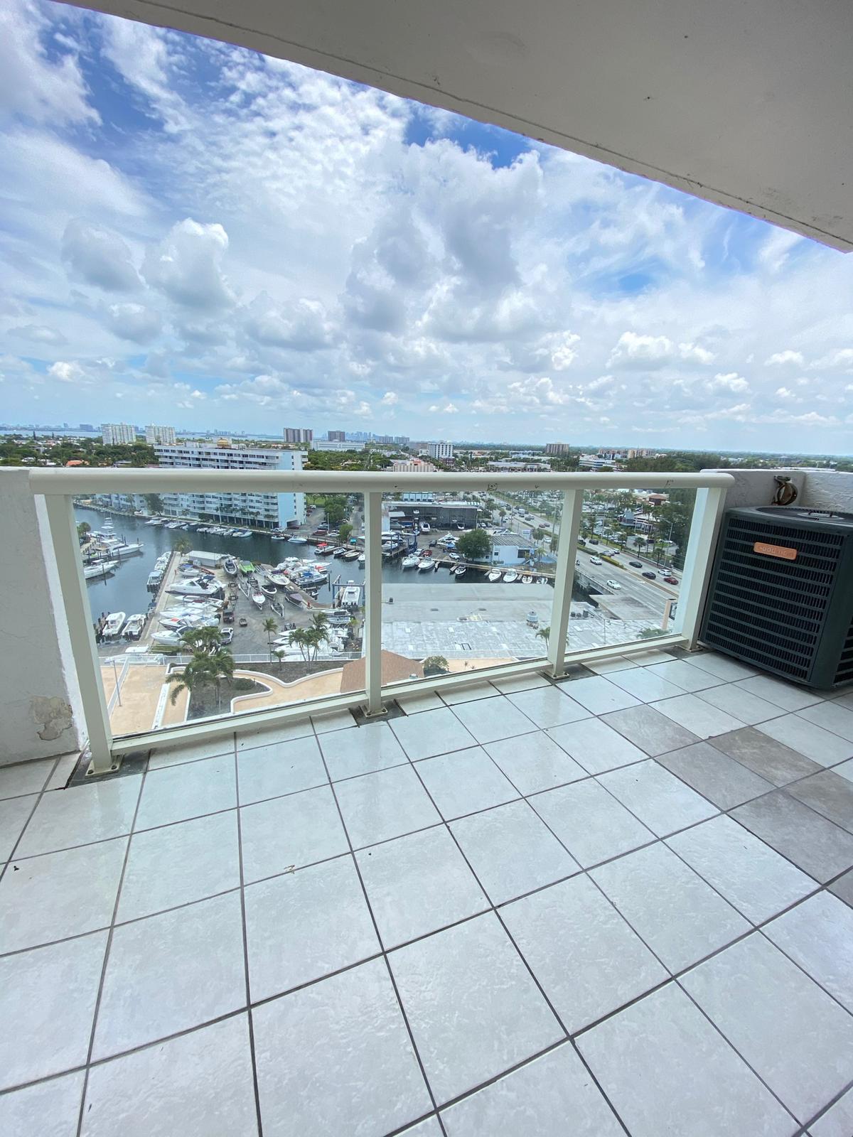 13499 Biscayne Blvd #1408 — interior/exterior