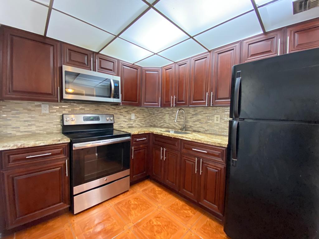 15600 NW 7th Ave # 520 — interior/exterior