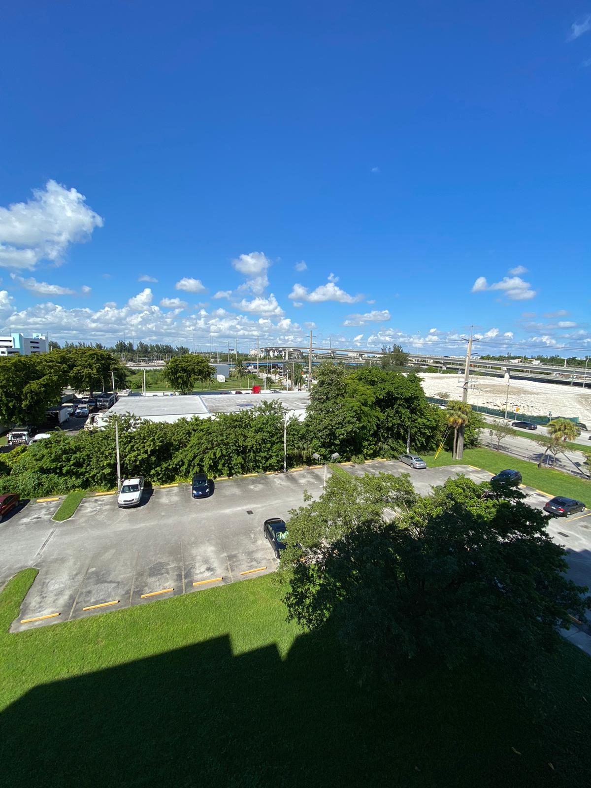 15600 NW 7th Ave #609 — interior/exterior