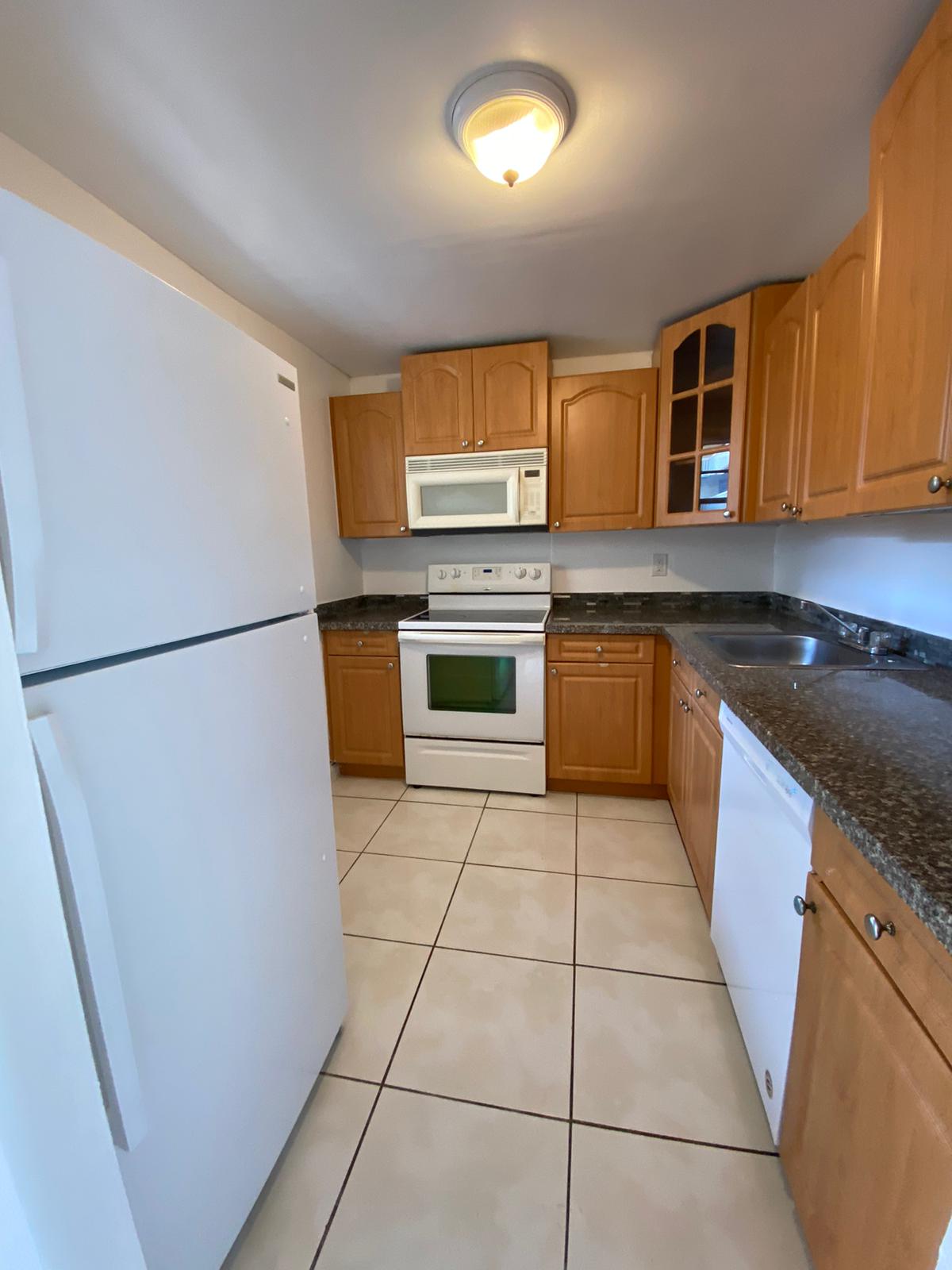 15600 NW 7th Ave #609 — interior/exterior