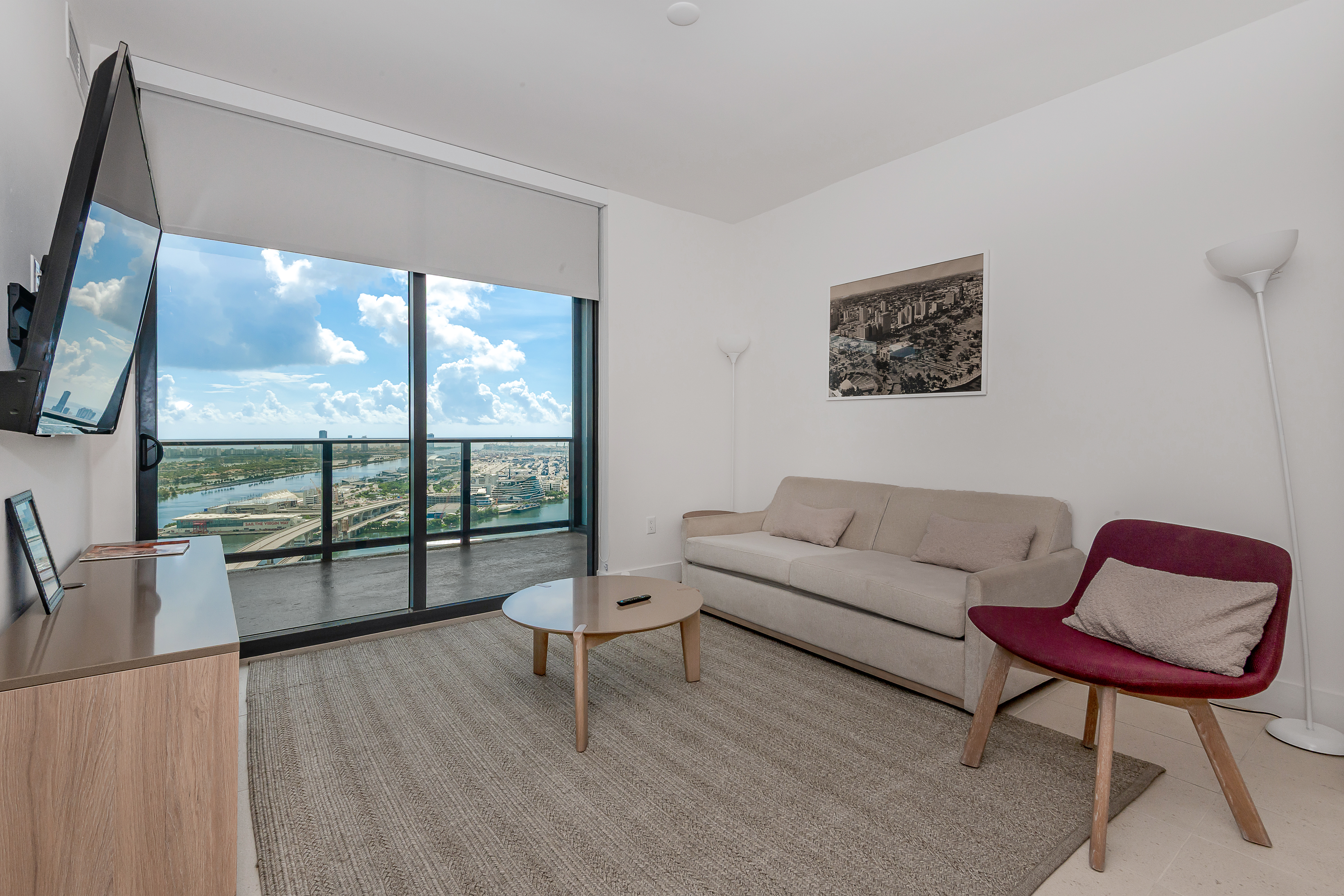 Amazing Condo at Natiivo Miami – 159 NE 6th St #4215, Miami, FL 33132