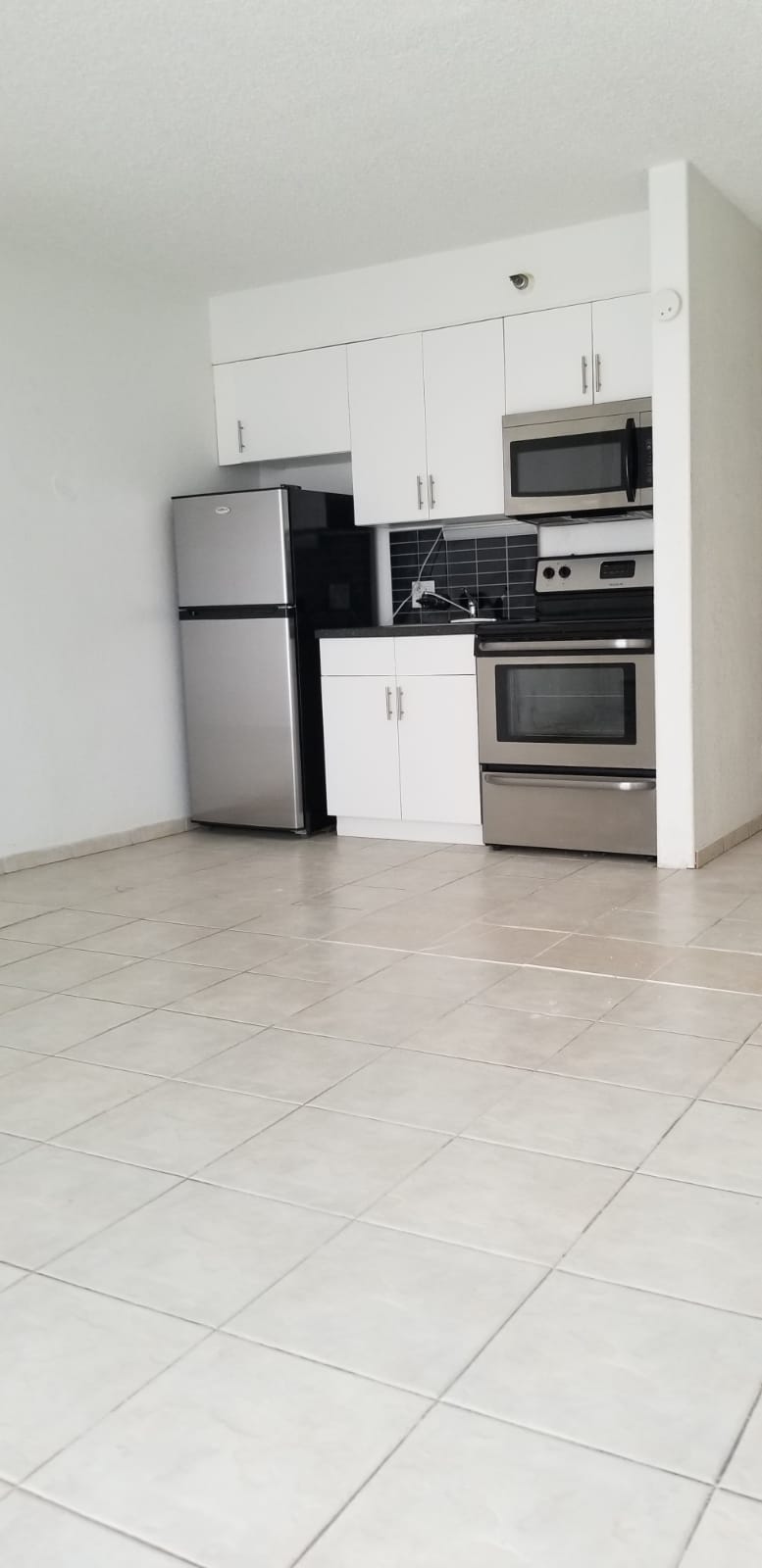 16450 NW 2nd Ave # 302 — interior/exterior