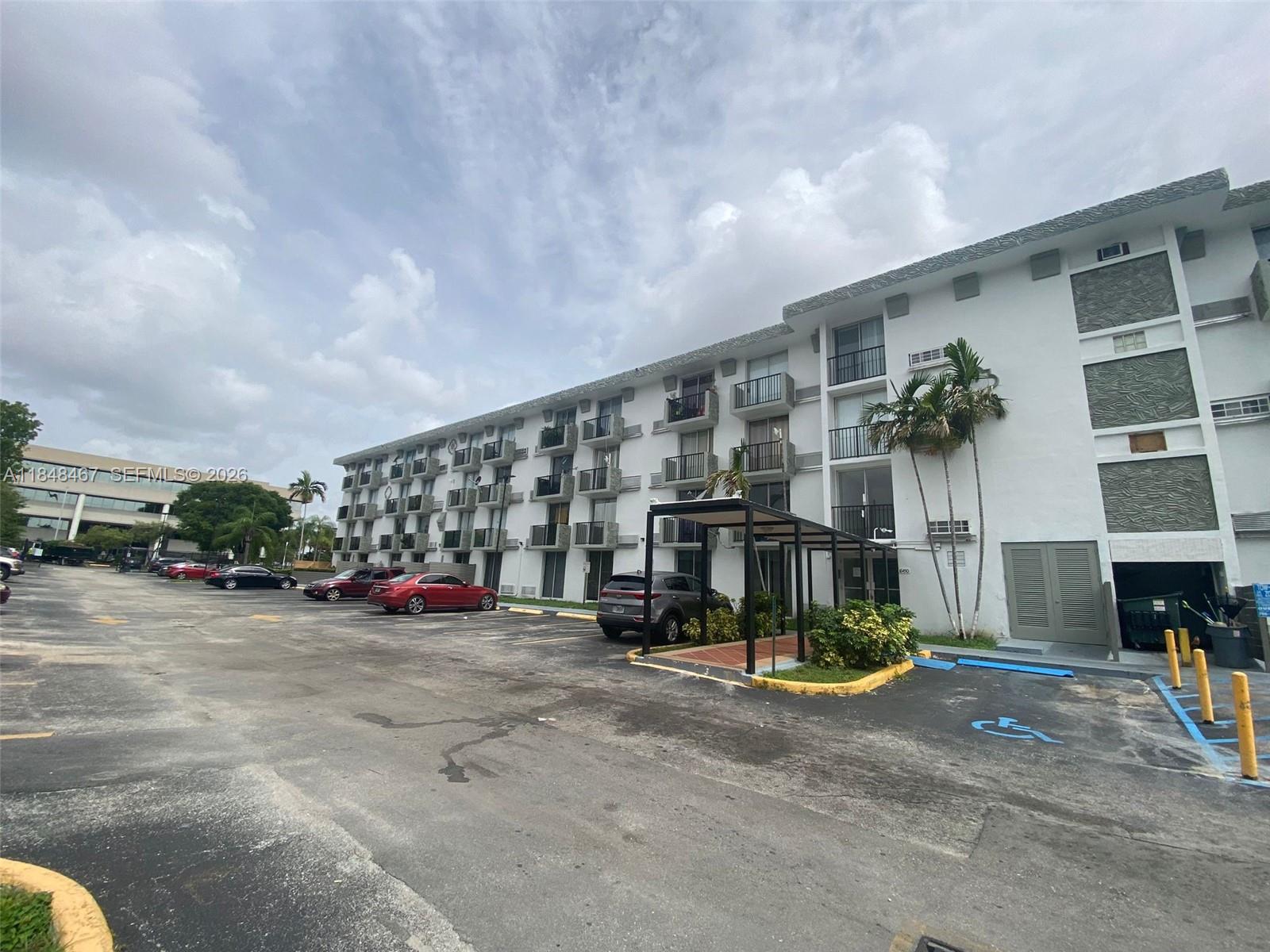 16450 NW 2nd Ave # 404 — interior/exterior