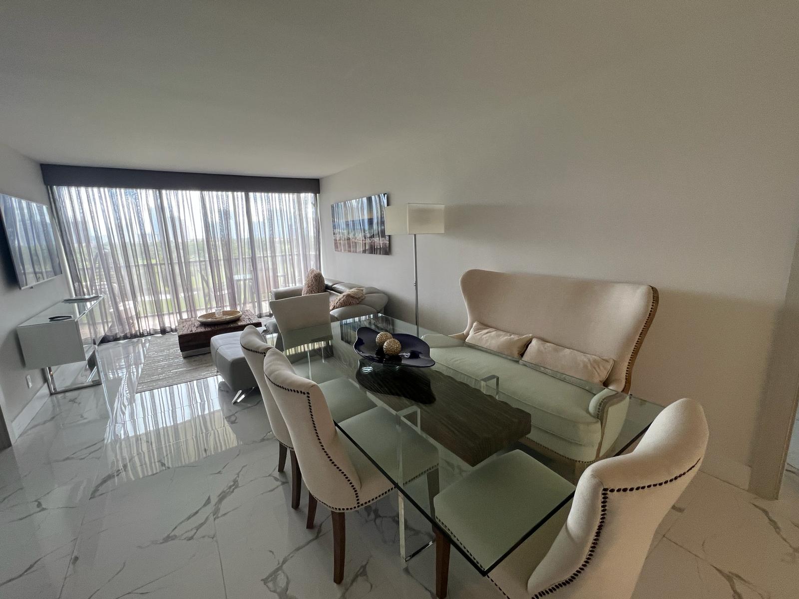 20335 W Country Club Dr #708 — interior/exterior