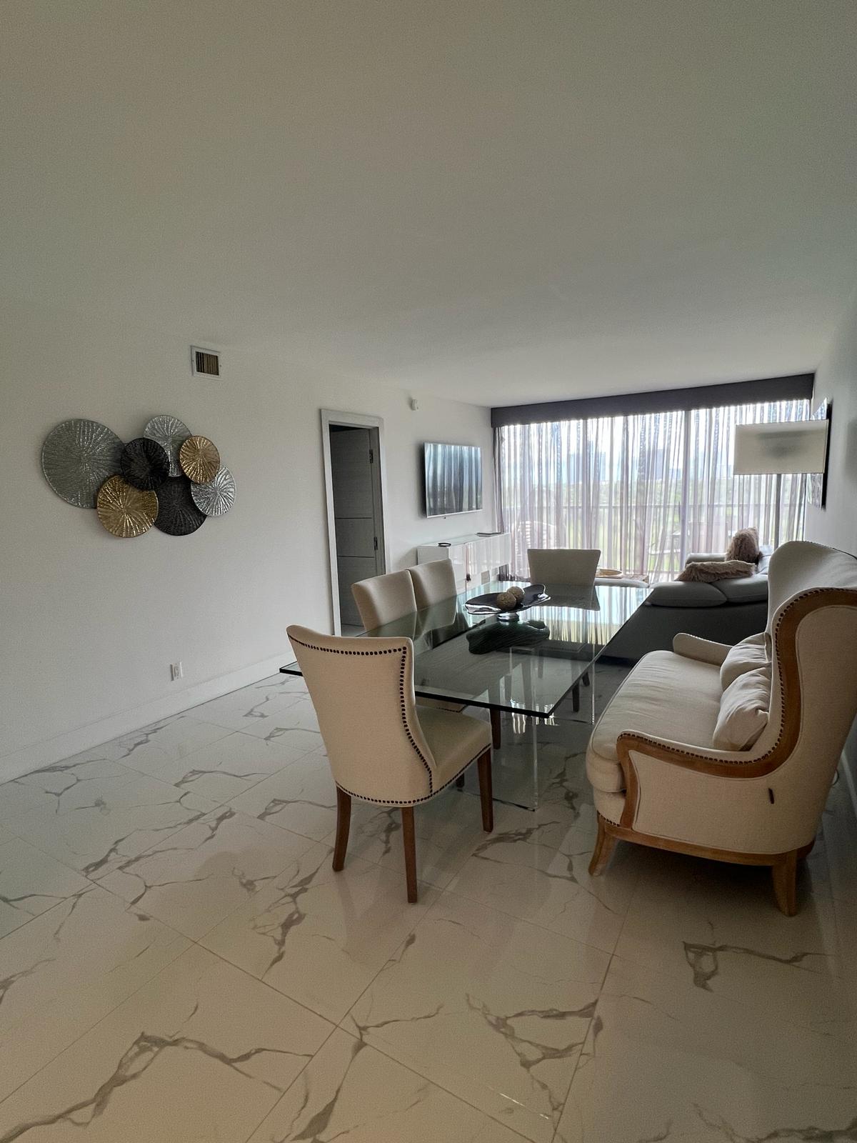 20335 W Country Club Dr #708 — interior/exterior