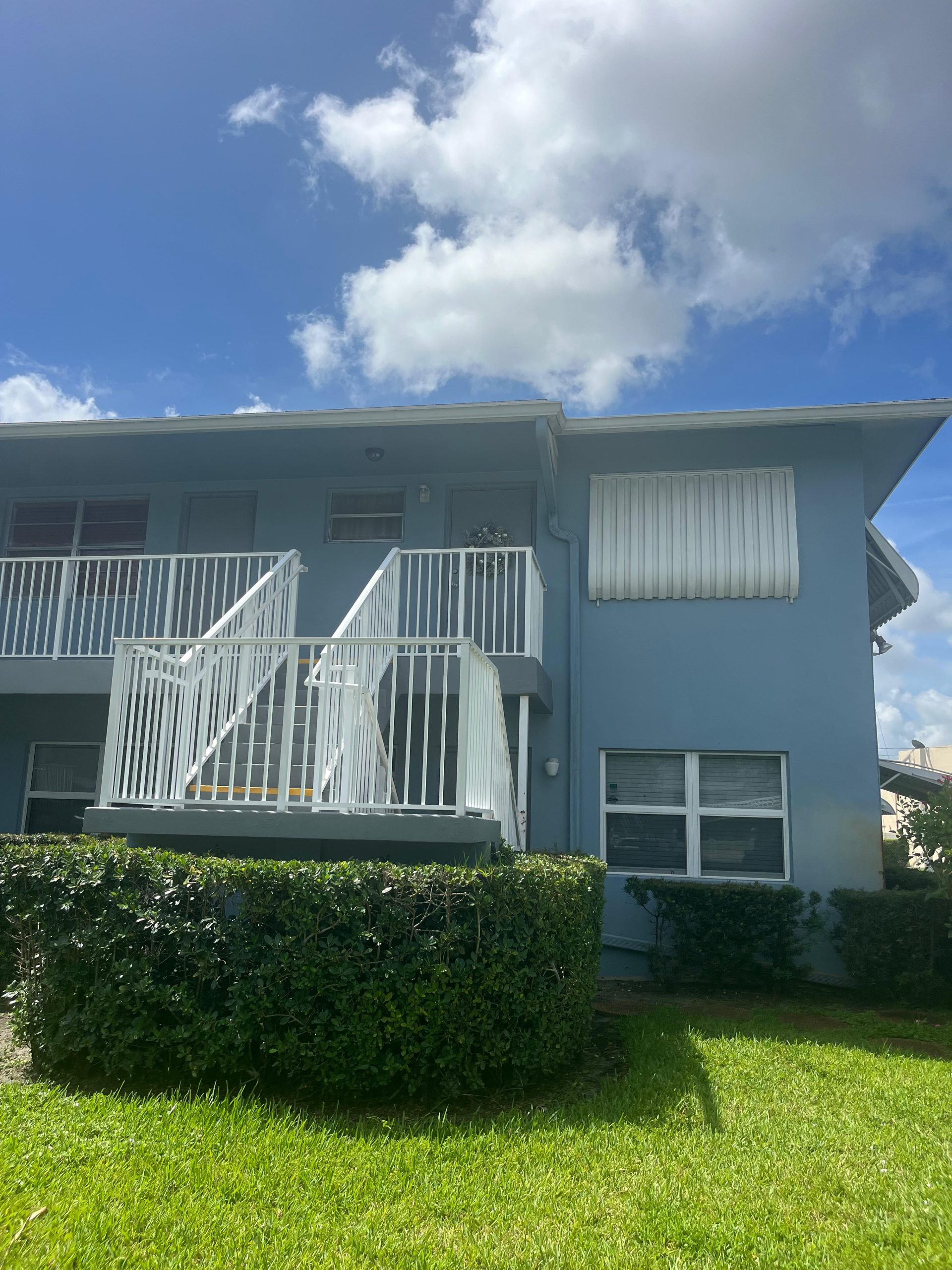 3856 S Circle Dr #6 — interior/exterior