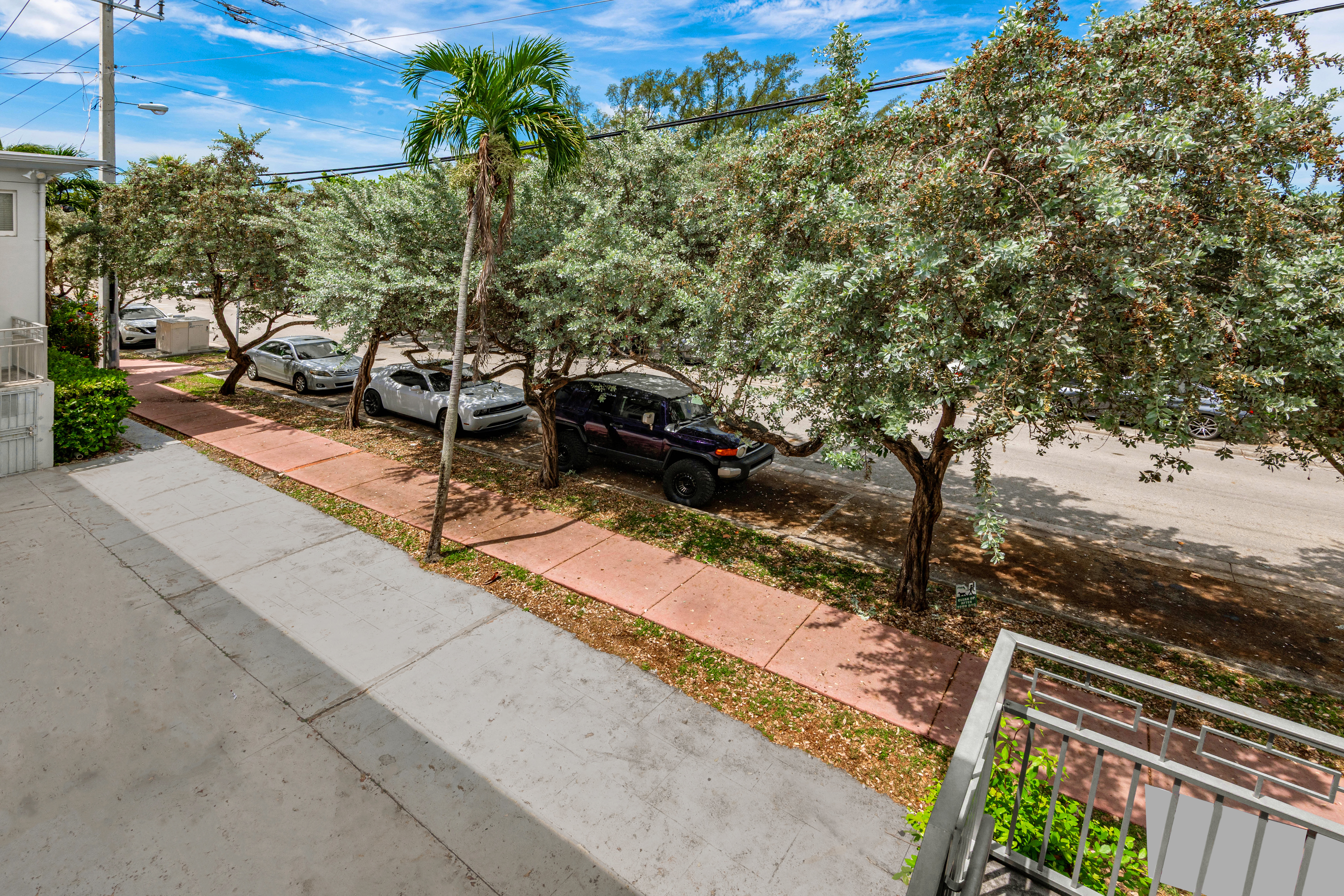 7155 Rue Notre Dame, Miami Beach, FL 33141 – 10 Unit Multifamily Building