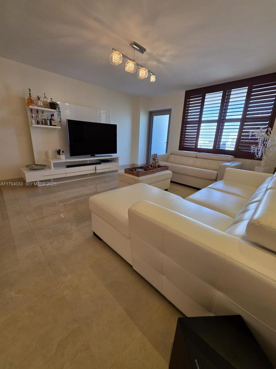 9225 Collins Ave # 1409 — interior/exterior