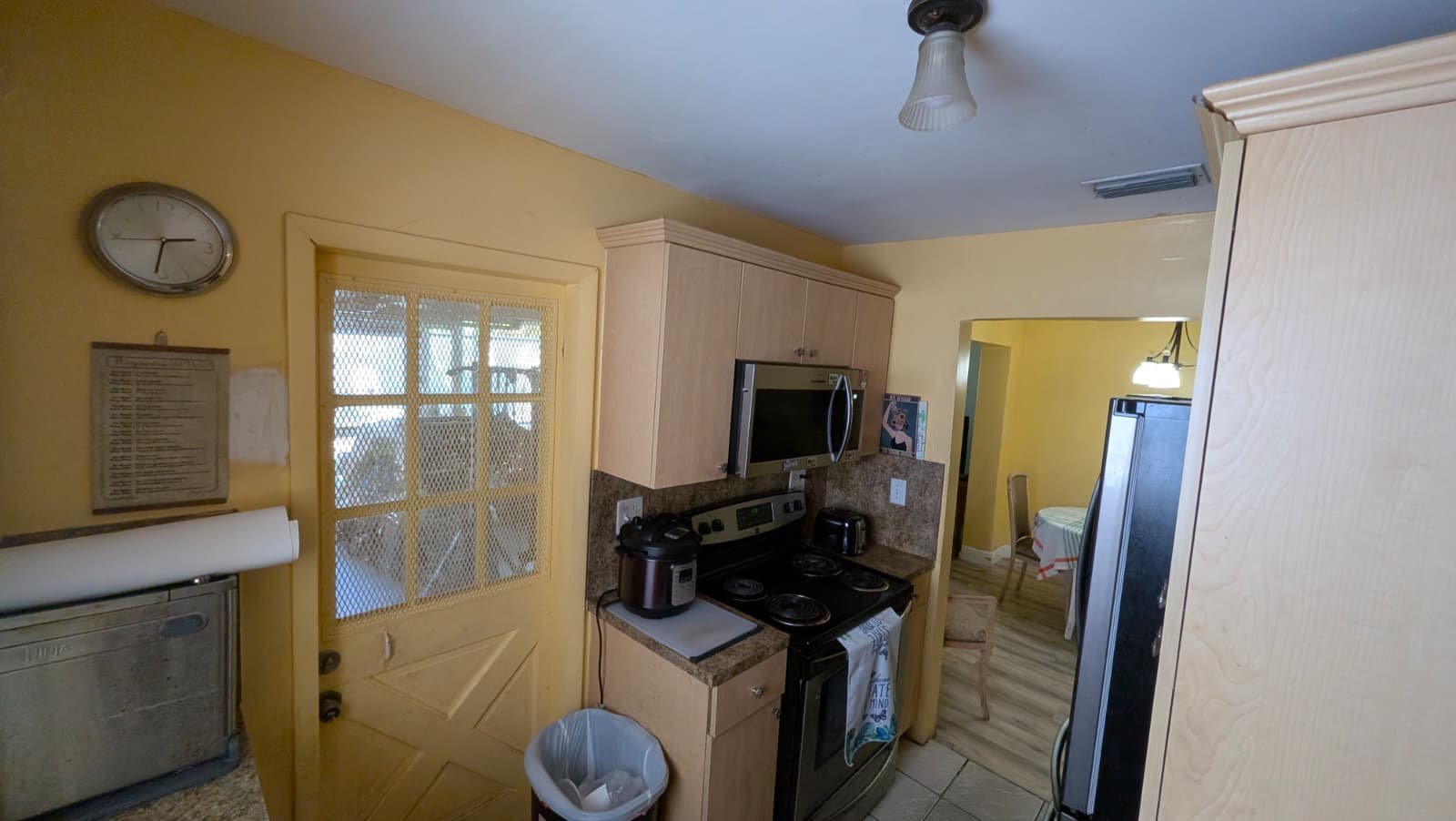 Single Family Home - 1655 SW 20th St
